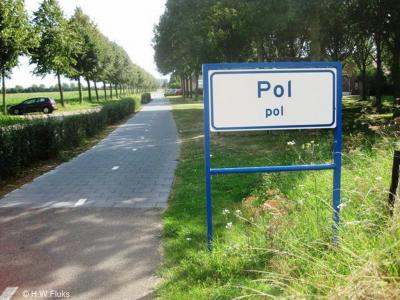 Pol is een buurtschap in de provincie Limburg, in de streek Midden-Limburg, gemeente Maasgouw.