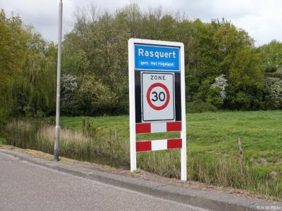 Rasquert is een dorp in de provincie Groningen, in de streek Hoogeland, gemeente Het Hogeland. T/m 1989 gemeente Baflo. In 1990 over naar gemeente Winsum, in 2019 over naar gemeente Het Hogeland.