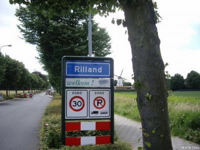 Rilland is een dorp in de provincie Zeeland, in de streek Zuid-Beveland, gemeente Reimerswaal. Het was een zelfstandige gemeente t/m 1877. In 1878 over naar gemeente Rilland-Bath, in 1970 over naar gemeente Reimerswaal.