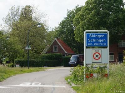 Skingen is een dorp in de provincie Fryslân, gemeente Waadhoeke. T/m 2017 gemeente Menameradiel.