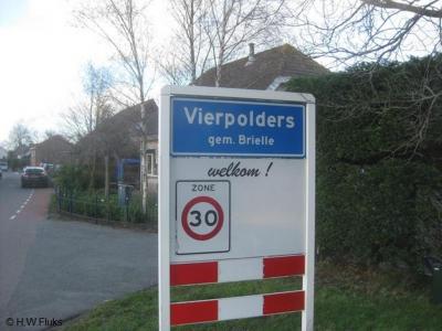 Vierpolders is een dorp in de provincie Zuid-Holland, in de streek Voorne-Putten, gem. Brielle. Het was een zelfstandige gem. t/m 1811. In 1812 over naar gem. Zwartewaal, per 1-4-1817 weer afgesplitst tot zelfstandige gem., in 1980 over naar gem. Brielle.