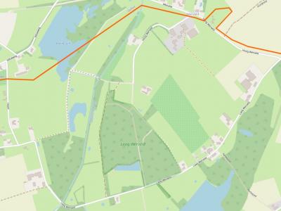 Buurtschap Werveld valt, zoals op deze kaart goed te zien is, grotendeels onder het dorpsgebied van Beugen (= de panden aan de wegen Hoog en Laag Werveld) en voor een klein deel onder het dorpsgebied van Oeffelt (= de panden aan de weg Werveld).